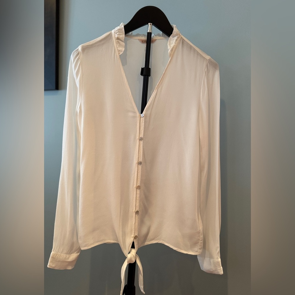 ESQUALO Ivory Tie-Front Ruffle Trim V-Neck Blouse Women’s Small Size 4 NWOT